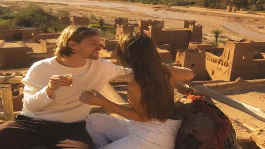 can I hold my girlfriend's hand in Morocco, PDA rules Moroccounmarried couples Morocco hotel
is kissing illegal in Morocco
Morocco dating etiquette tourists
public displays of affection Morocco law