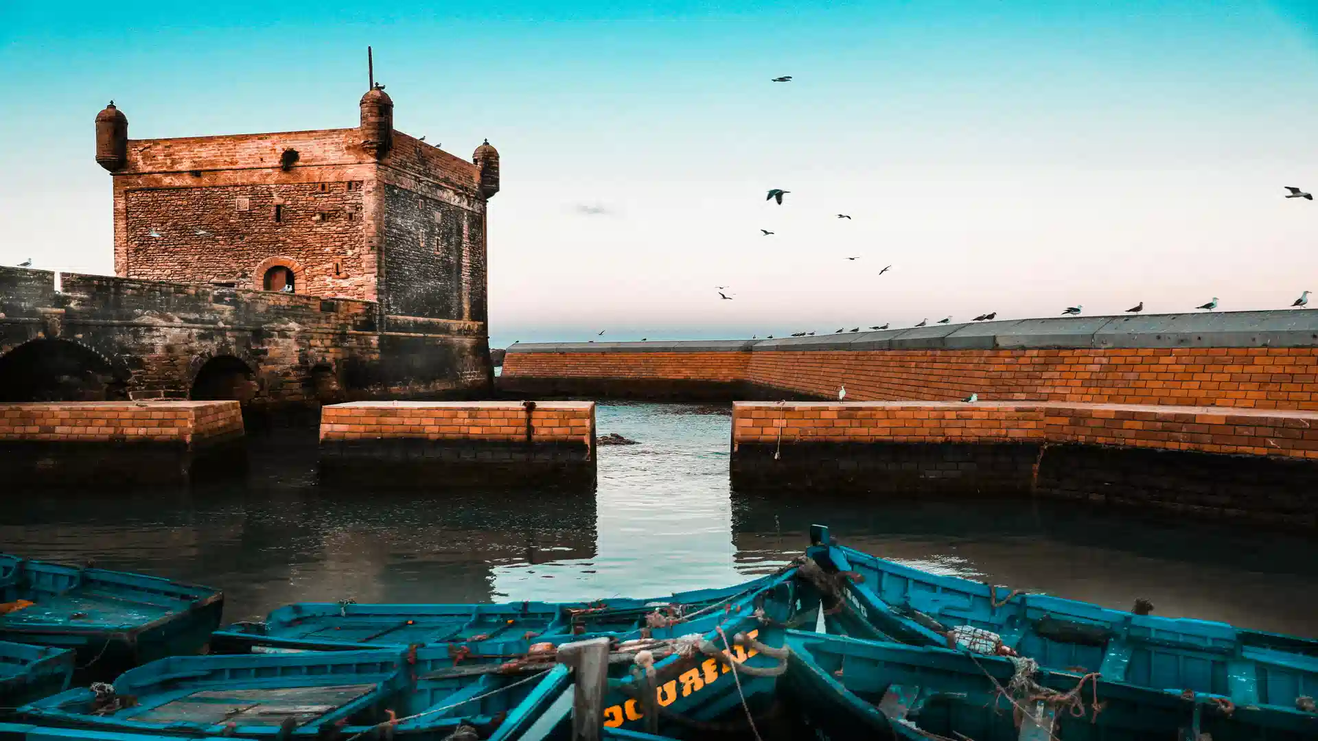 Essaouira coastal tour street market Morocco summer itinerary